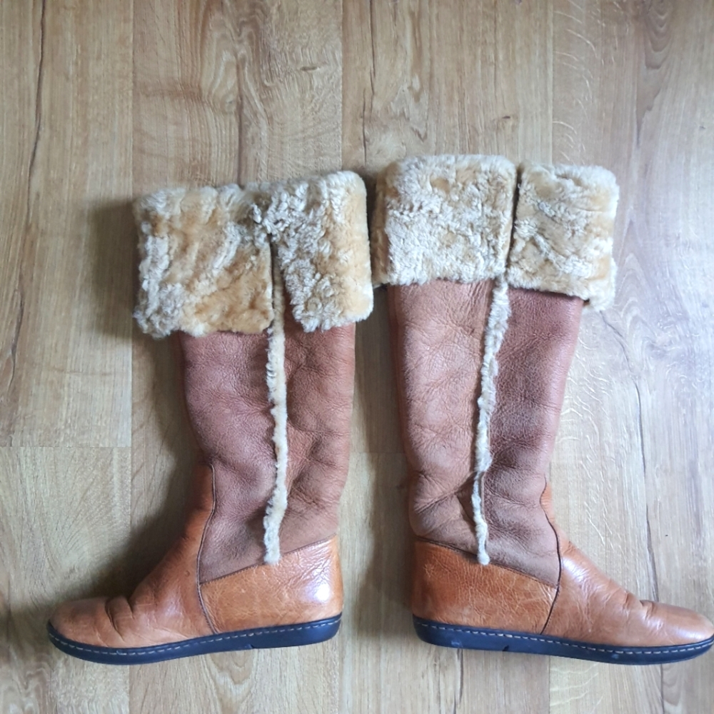 Leather BORN shearling boots 6